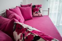 Posteľ alebo postele v izbe v ubytovaní Chelona Apartments
