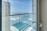 Bazén v ubytování Al Habtoor City - Noora Tower, Business Bay nebo v jeho okolí
