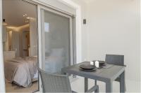 Posteľ alebo postele v izbe v ubytovaní Sunrise Rent Rooms