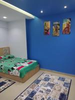Postel nebo postele na pokoji v ubytování شقه فاخره للعائلات فقط