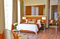 Fraser Suites Diplomatic Area Bahrainにあるベッド