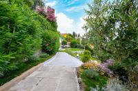 Vonkajšia záhrada v ubytovaní Rustico Belvedere by Garda FeWo