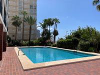 Bazén v ubytovaní Moderno Apartamento Colon con Vistas al Mar Calpe alebo v jeho blízkosti