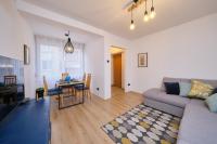 Posedenie v ubytovaní Bacci Central 2-Bedroom Apartment by Litto