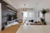 Posedenie v ubytovaní City Lux Apartment 1- with garage and balcony