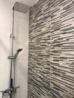 Kúpeľňa v ubytovaní Encantador apartamento residencial con piscina