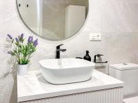 Koupelna v ubytování OleHolidays 406 Loft Romana Playa junto al mar