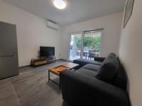 TV a/nebo společenská místnost v ubytování Holiday Home Joly