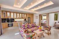 A kitchen or kitchenette at Villa Kery by Villa Plus