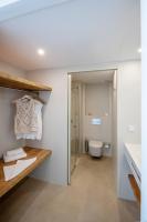 Kúpeľňa v ubytovaní Apartamentos Es Pujols - Emar Hotels