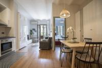 A seating area at 31ENT1027 - Mediterranean decorated apartment