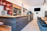 The lounge or bar area at Luisl Hof - Apartment Pomum