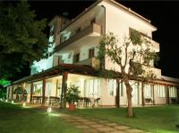 Budova, v ktorej sa hotel nachádza