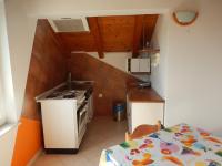 Kuchyňa alebo kuchynka v ubytovaní Apartments Krajančić
