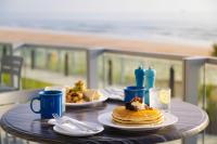 Еда / где поесть недалеко от курортного отеля