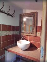 Kúpeľňa v ubytovaní petite maison dans les pins