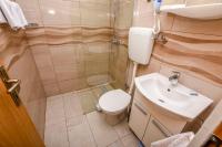 Kúpeľňa v ubytovaní Apartments Mira Mark