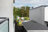 Detský kútik v ubytovaní Lake House Sosnowy Las Mielno by Noclegi Renters