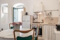Kuchyňa alebo kuchynka v ubytovaní La Casa nel Vico Pretty Apartment
