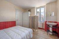 Posteľ alebo postele v izbe v ubytovaní Villa familiale pour 11 personnes à 300m de la mer