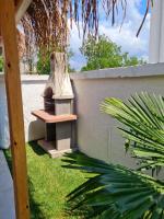 A garden outside Ozilvillas