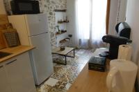 Kuchyňa alebo kuchynka v ubytovaní Maison avec Suite Justice Argeles sur Mer