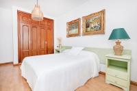 Postel nebo postele na pokoji v ubytování BHost - Villa Sunrise