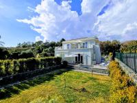 Vonkajšia záhrada v ubytovaní Villa A_Mare