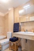 Koupelna v ubytování Golf and Beach Apartment La Cala de Mijas