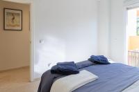 Postel nebo postele na pokoji v ubytování Golf and Beach Apartment La Cala de Mijas
