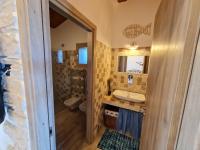 Kúpeľňa v ubytovaní Montilisciu Cottage