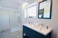 Kúpeľňa v ubytovaní Apartamenty Żołnierska 31 - Apartament nr 1