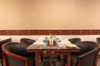 Χώρος καθιστικού στο Zip By Spree Hotels Mangala Towers Thrissur