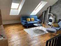 A seating area at Superb Mýto Apartment