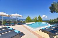 Bazén v ubytovaní Villa Julie Christie - Pool - Amazing Seaview alebo v jeho blízkosti