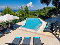 Bazén v ubytovaní Villa Julie Christie - Pool - Amazing Seaview alebo v jeho blízkosti