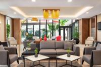 Posezení v ubytování Ramada Plaza by Wyndham Samsun