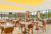 Restaurace v ubytování Ramada Plaza by Wyndham Samsun