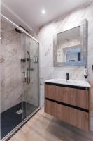 A bathroom at La Posada del Teatro H Boutique Parking Gratis