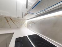 Kuchyň nebo kuchyňský kout v ubytování SALOU ,APARTAMENTO CON PISCINA y Wifi