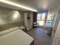 Postel nebo postele na pokoji v ubytování SALOU ,APARTAMENTO CON PISCINA y Wifi