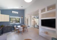 Kuchyňa alebo kuchynka v ubytovaní RIZOMATA LUXURY VILLAS