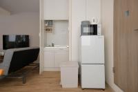 RIVER VILLAS HIROSHIMAにあるキッチンまたは簡易キッチン