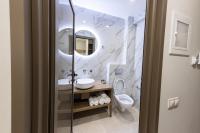 Koupelna v ubytování Ammos Luxury Apartments