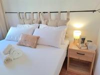 Posteľ alebo postele v izbe v ubytovaní APARTMENT SOPHIE 45