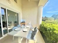 Plán poschodí v ubytovaní Appartement T2 avec 4 couchages, climatisé, terrasse et parking à Porticcio - FR-1-61-595