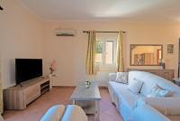TV a/nebo společenská místnost v ubytování Corfu Summer Maisonette