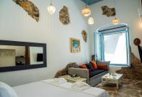 Posteľ alebo postele v izbe v ubytovaní Margietta's Suites Nafplio