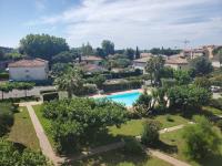 Plán poschodí v ubytovaní FREJUS T3 95 m2 climatise 6 personnes piscine par