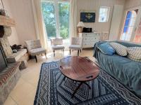 Część wypoczynkowa w obiekcie Grande maison familiale à 800m de la plage de Kermor avec jardin - FR-1-481-122